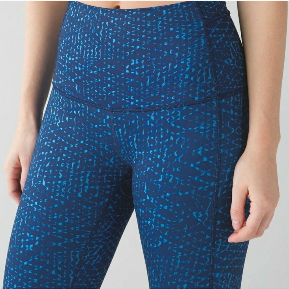 Lululemon Pure Practice Pants Cutout Leggings